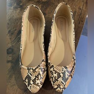 Snake skin flats
